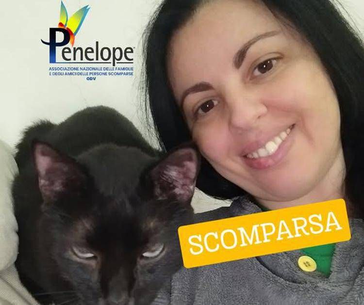 Valentina Greco scomparsa in Tunisia dal 9 luglio, l'appello dei genitori