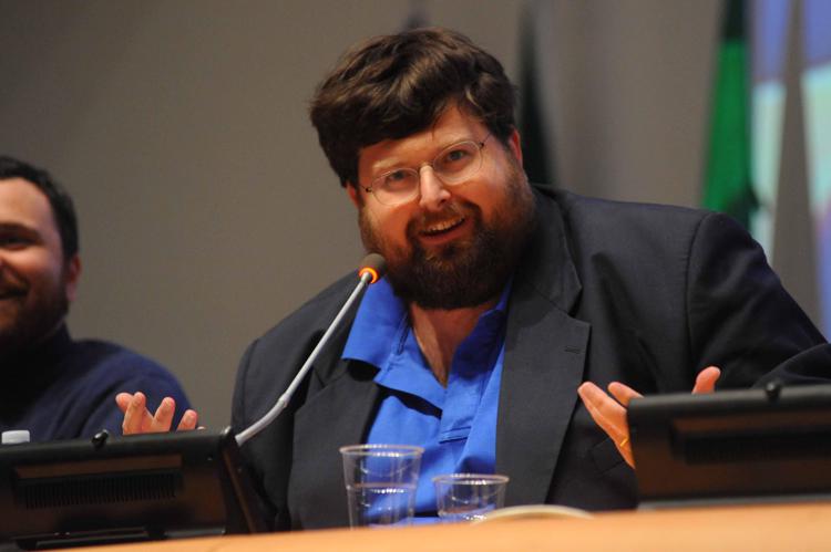 Mario Adinolfi dopo l'Isola dei famosi: "Comincia la fase 2 del dimagrimento"