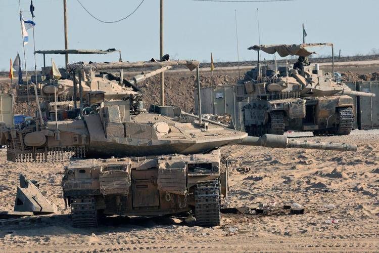 Truppe israeliane (Afp)