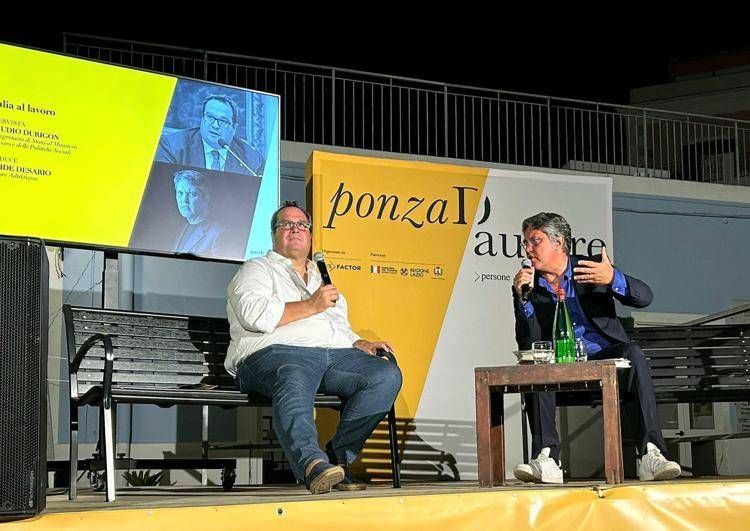 Il vicesegretario della Lega e sottosegretario al Lavoro Claudio Durigon intervistato dal direttore dell'Adnkronos Davide Desario