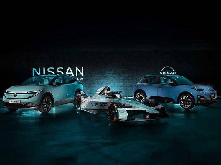 Nissan Formula E Team: livrea turchese dedicata alla nuova LEAF