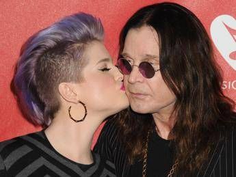 Kelly Osbourne e il post per papà Ozzy: "Ho perso il mio migliore amico"