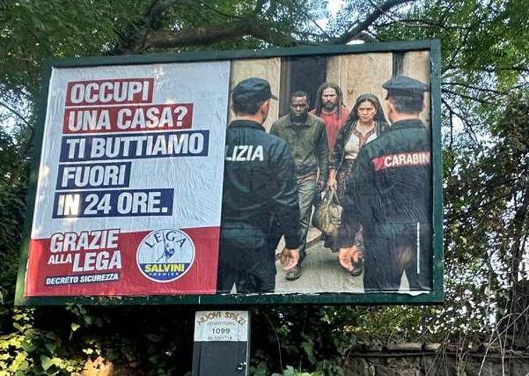 Roma, manifesti Lega su dl sicurezza diventano un caso: si accende scontro con Campidoglio