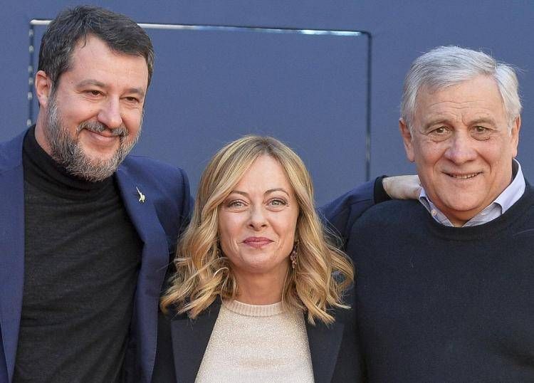Matteo Salvini, Giorgia Meloni e Antonio Tajani (Fotogramma/Ipa)