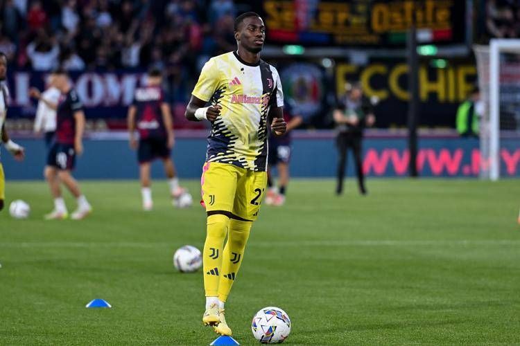 Juve, caos Weah. L'agente attacca il club: "Qualcuno crea problemi"