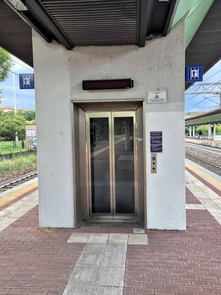 Milano, da 1° agosto lavori di revisione per gli ascensori della stazione di Quarto Oggiaro