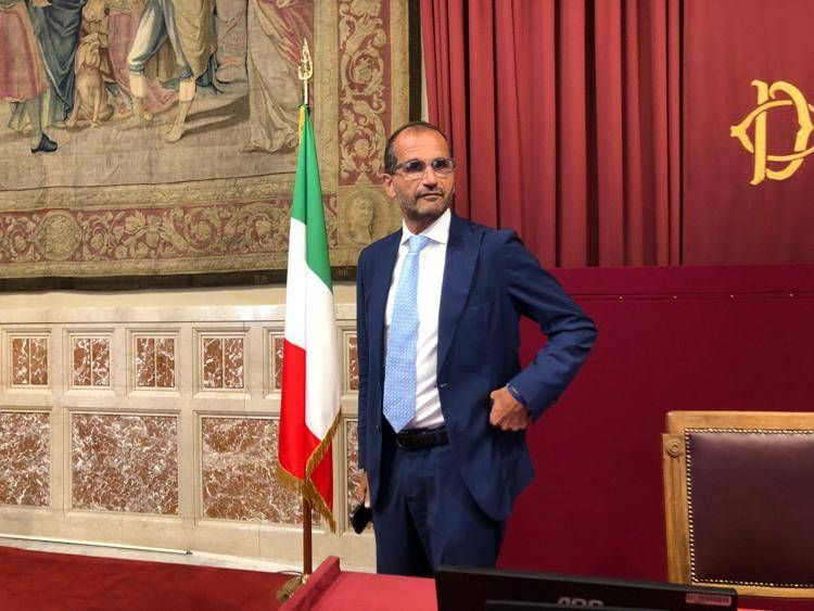 Farmaceutica, Gemmato: "Testo unico per dare certezza a cittadini e comparto strategico"