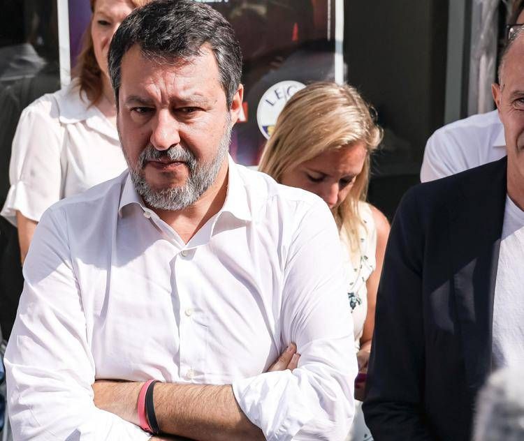 Salvini: "Equiparare reati minorenni a quelli dei maggiorenni"