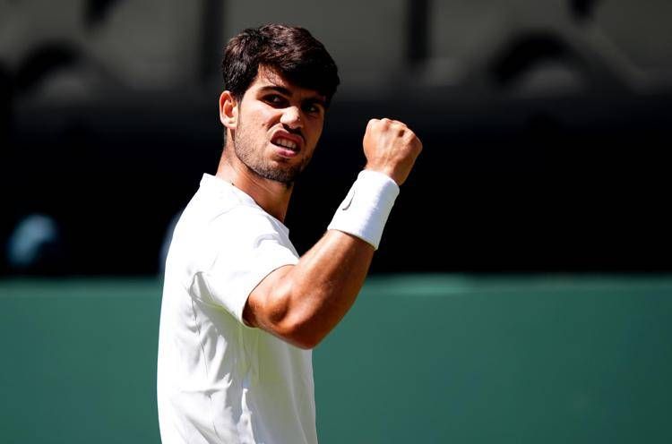 Alcaraz prepara l'assalto a Sinner: gli allenamenti di Carlos per tornare numero 1