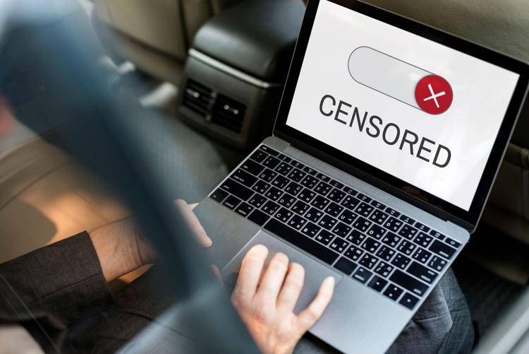 Sito web oscurato - 

