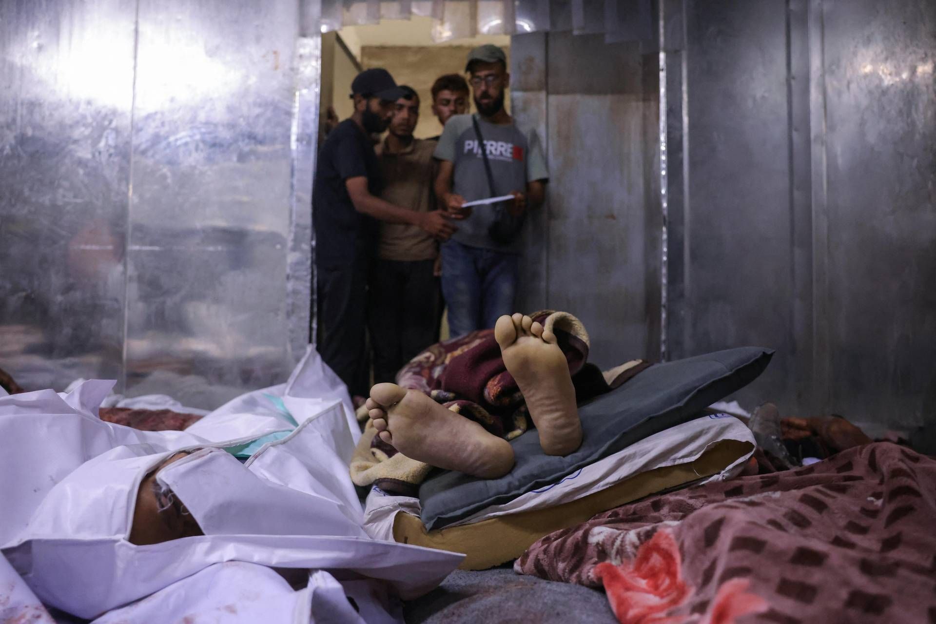 Gaza, "101 morti in 24 ore". Trump: "Hamas si arrenda e finirà la crisi umanitaria"