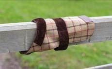 Il cappottino in tweed in vendita nel negozio e sul sito di Sandringham