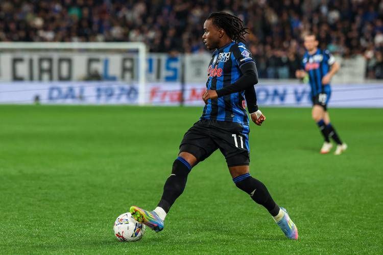 Calciomercato, l'Atalanta rifiuta l'offerta dell'Inter per Lookman