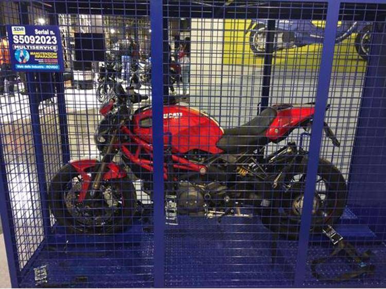 Poste, da Sda servizio 2ruotExpress per trasportare moto, scooter e bici