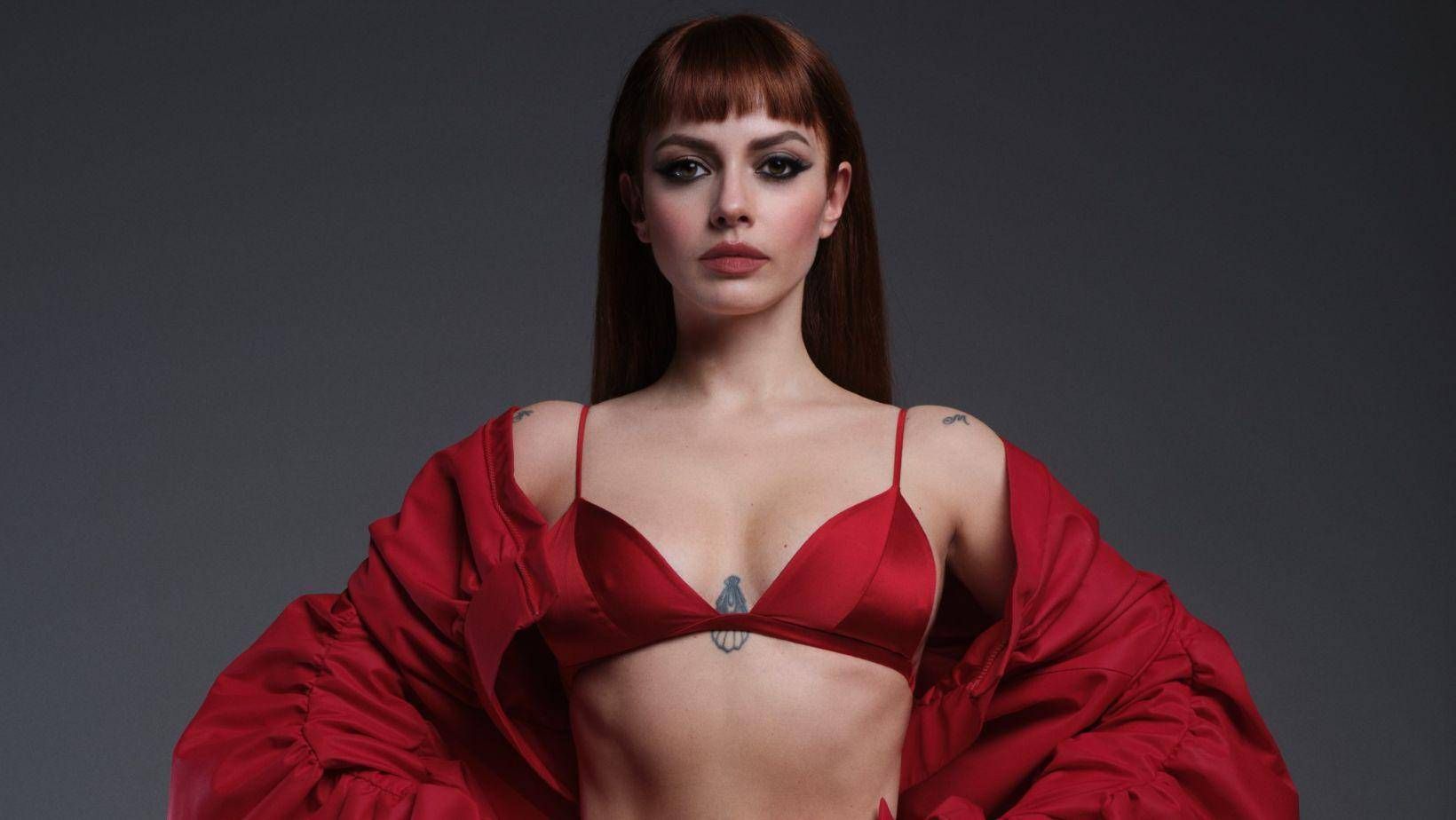 Annalisa compie 40 anni: dal 'no' di X Factor alla vetta delle classifiche