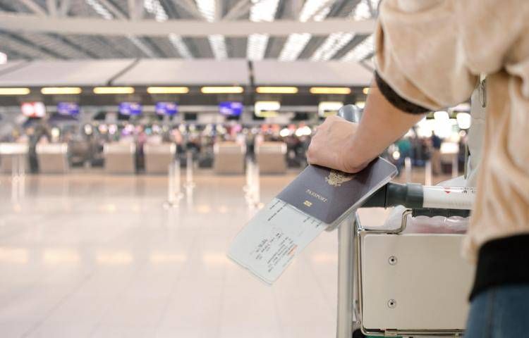 Viaggiare all'estero, regole e consigli per vacanze in sicurezza