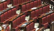 Banchi vuoti in Parlamento - Fotogramma