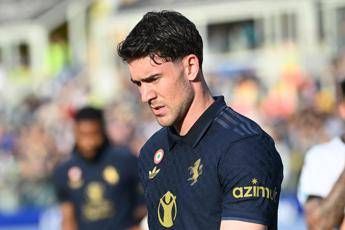 Vlahovic sbaglia un gol con la Next Gen, critiche dai tifosi della Juvent
