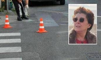 Donna investita e uccisa a Milano, 3 minori in comunità. Si cerca il quar
