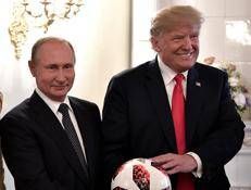 Vladimir Putin e Donald Trump a Helsinki nel 2018 - Fotogramma /Ipa