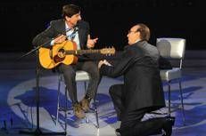 Gianni Morandi e Pippo Baudo (Fotogramma/Ipa)