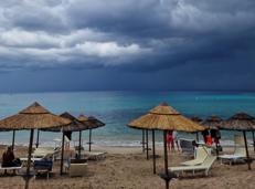 Temporale al mare - (Adnkronos)