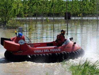 Pavia, ragazzo annega nel 