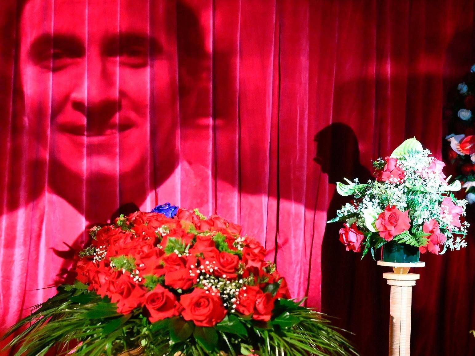 Pippo Baudo, Teatro Delle Vittorie'ye son veda için alkış ve duygu