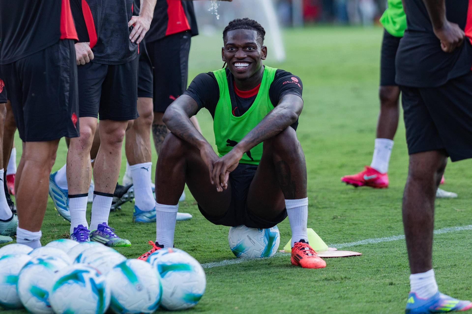 Milan, Leao'nun Koşulları