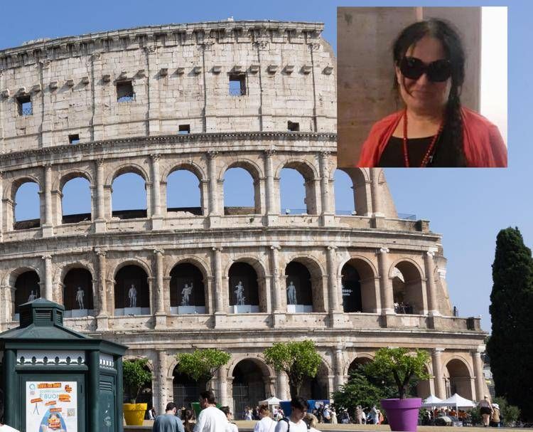 Roma, guida turistica muore al Colosseo per un malore