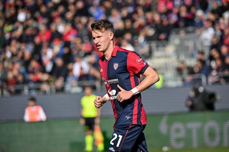 Si ritira Jankto, primo giocatore a fare coming out in Serie A: "Voglio stare più tempo con mio figlio"