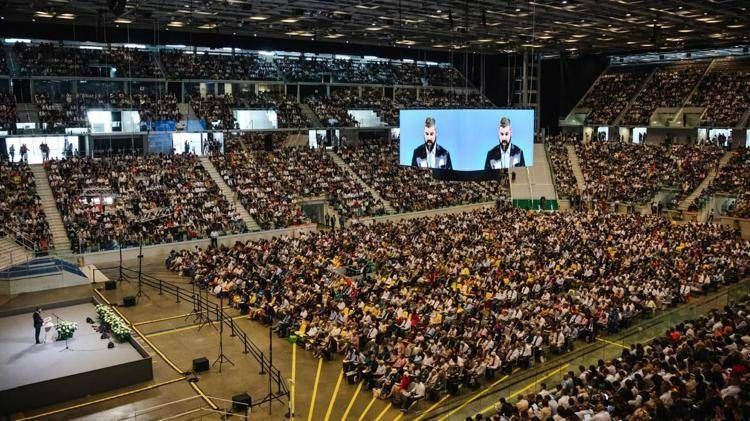 Testimoni di Geova tornano alla Nuova Fiera, attese 35.000 persone