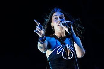 Gaia come sta, costretta ad annullare il concerto: 