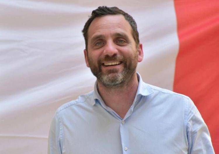Alessandro Tomasi, dalla sua pagina Facebook ufficiale