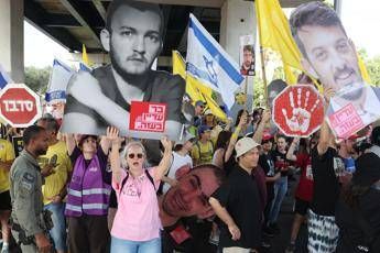 Israele, blocchi e nuove proteste dei parenti degli ostaggi. A Gaza 