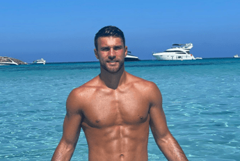 Uomini e Donne, chi è Flavio Ubirti: il nuovo tronista direttamente da Temptation Isla