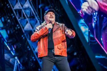 Vasco Rossi, lo sfogo sui fan: 