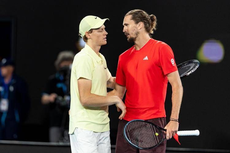 Sinner batte Popyrin e torna ad allenarsi, Zverev: "Vuole vincere 6-0 6-0 6-0, non gli basta"