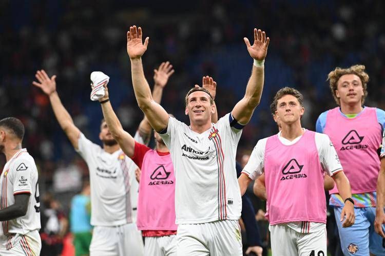 Serie A, la Cremonese batte anche il Sassuolo e vola in testa alla classifica