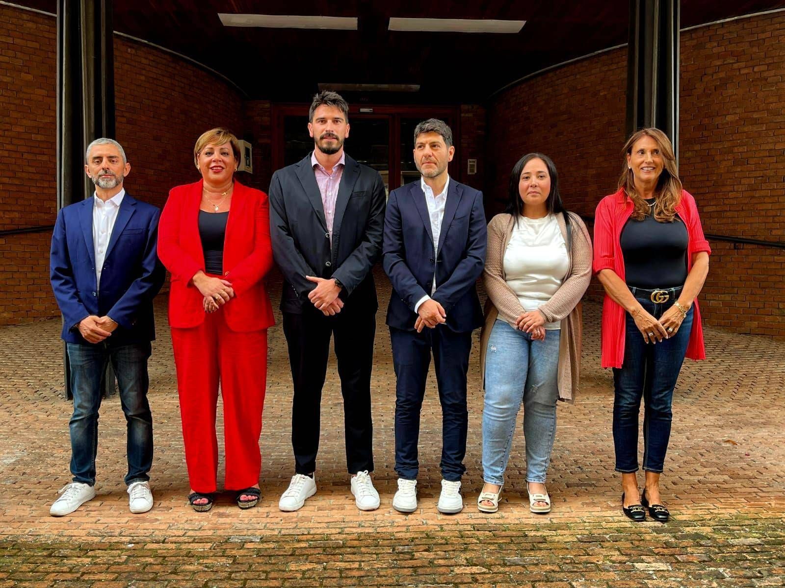 Bölgesel Marche, Lega, il Pesaro-urnin için adaylar listesi sunuyor