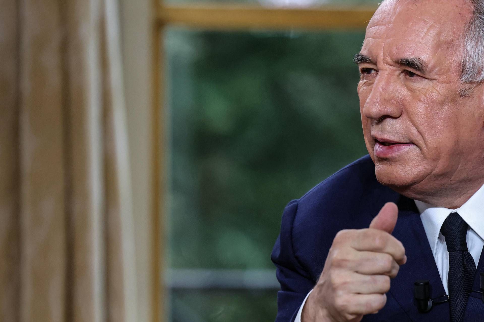 Francia, opposizione attacca Bayrou: "Ridicolo, miserabile, un naufragio"