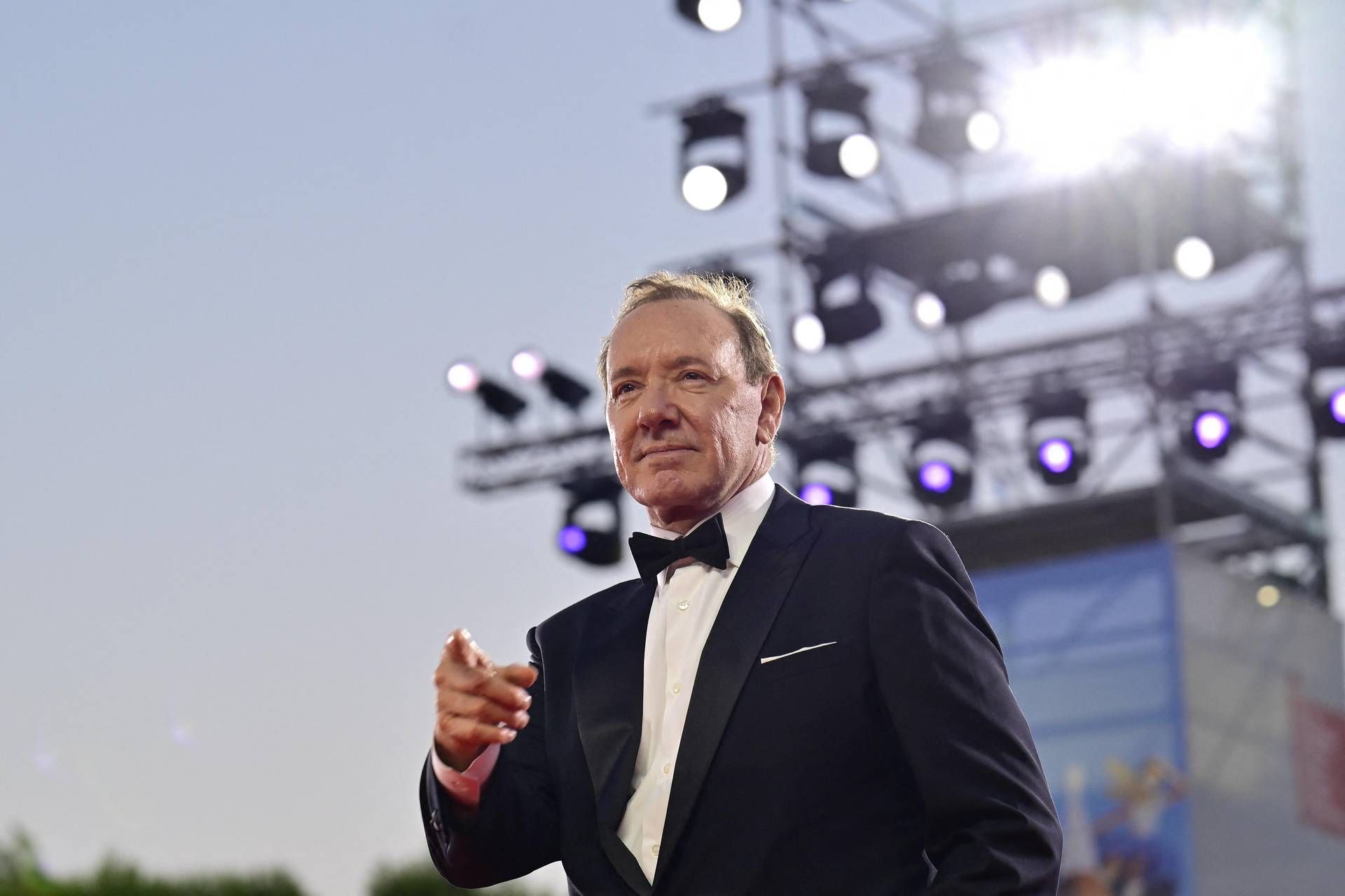 Mostra del Cinema, il ritorno di Kevin Spacey sul red carpet: "Amo Venezia"