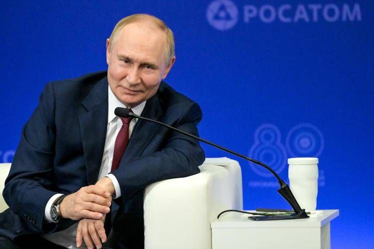 Ucraina, Putin: "La guerra? Nata da colpo di Stato provocato da Occidente"