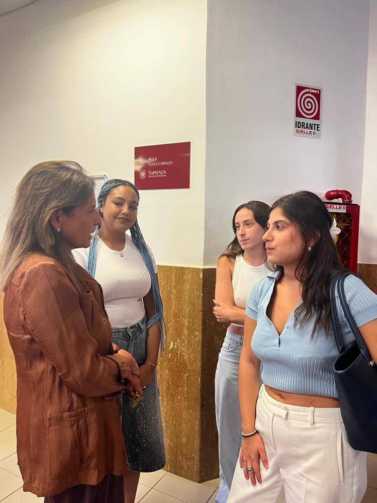 La rettrice Polimeni nel saluto oggi agli iscritti al semestre aperto Medicina Sapienza - Univ. Sapienza