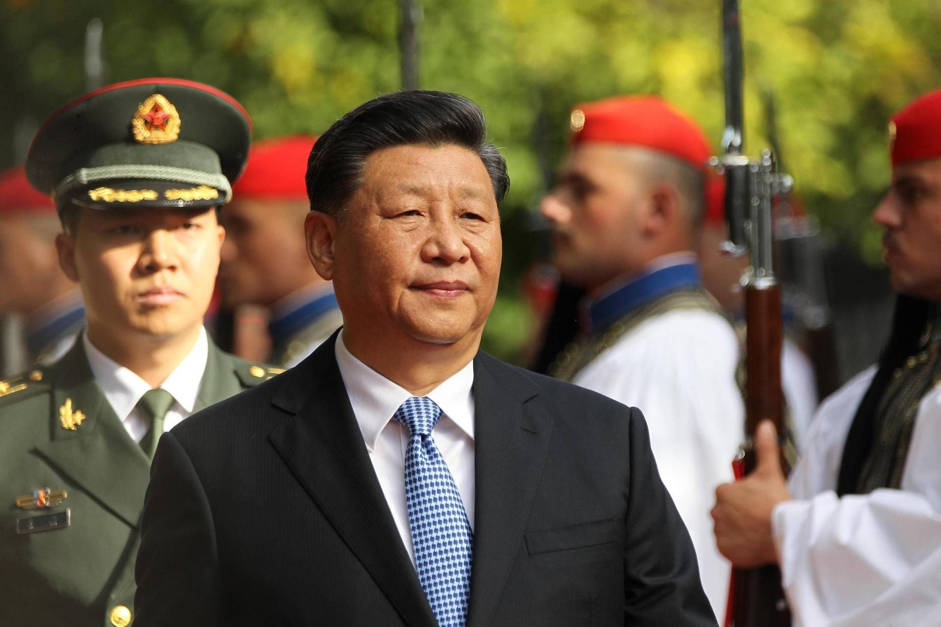Pekin XI geçit töreni için zırhlı