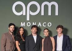 Nella foto: Baptiste Giabiconi, Elodie, Charles Leclerc, Kika Prette, Arthur Leclerc