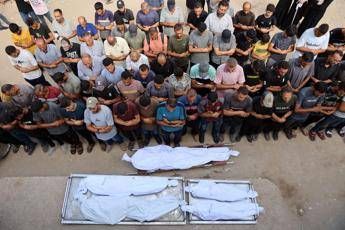 Gaza, nuovi raid: 