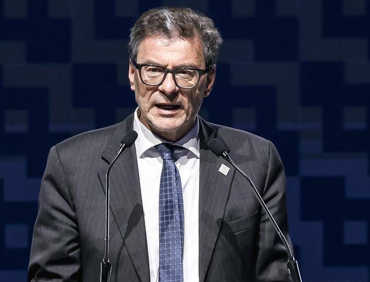 Giorgetti: "Quest'anno non serve nessuna manovra correttiva"