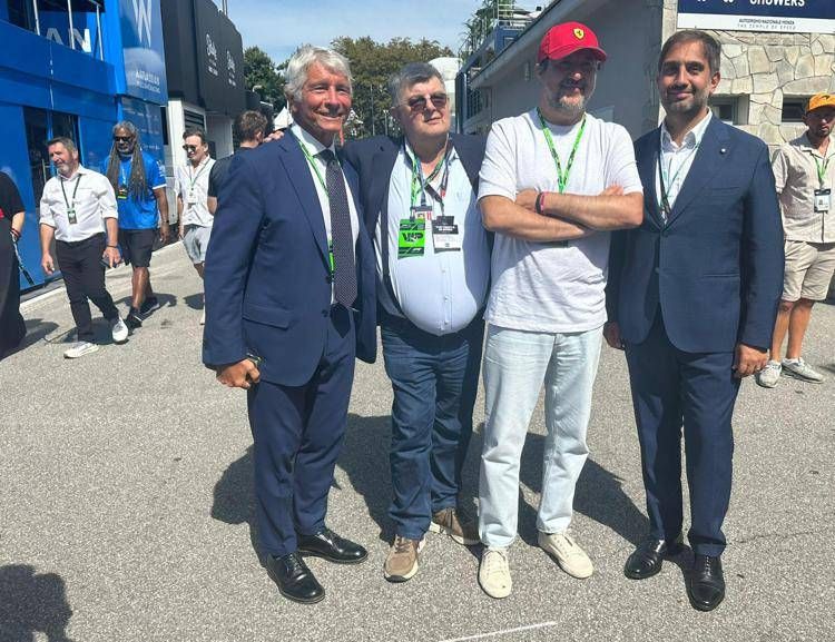 Gp Monza, dai ministri Salvini e Abodi a Balotelli e Lazza, gli arrivi 'eccellenti' nel paddock