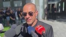 Stefano Accorsi ricorda Armani: “Sempre fedele a quello che era”